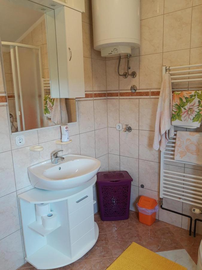 Apartments Villa Elda Peroj Zewnętrze zdjęcie