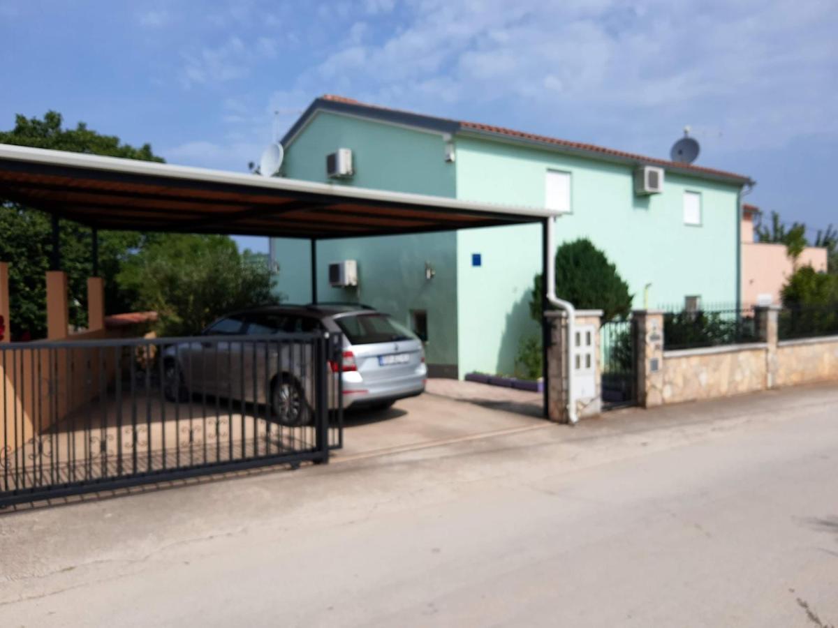 Apartments Villa Elda Peroj Zewnętrze zdjęcie